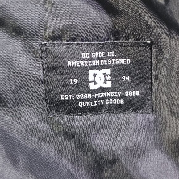 DC 10K waterproof jacket ski/snowboard youth size L grey with graphic design - Picture 4 of 13
